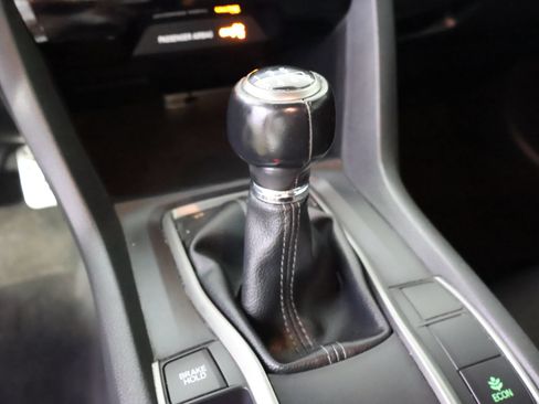 Used 2020 Honda Civic Sport image 36
