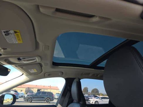 Certified 2025 Volvo XC60 B5 Plus image 13