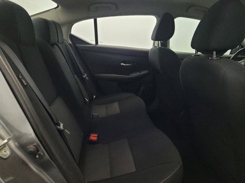 Used 2021 Nissan Sentra SV FWD image 19