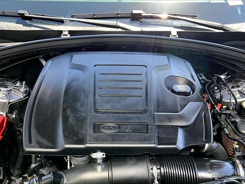 Used 2022 Land Rover Range Rover Velar R-Dynamic S AWD/4WD image 9