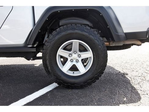 Used 2022 Jeep Gladiator Mojave w/ Cold Weather Group image 33