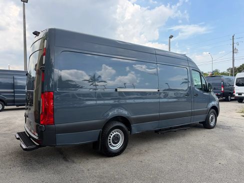 Used 2019 Mercedes-Benz Sprinter 170 image 6