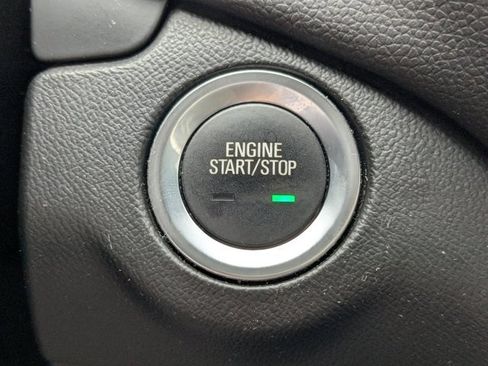 Used 2019 Chevrolet Equinox LT image 27