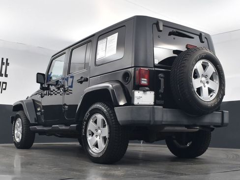 Used 2007 Jeep Wrangler Unlimited Sahara AWD/4WD image 20
