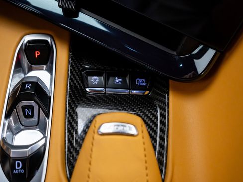Used 2025 Chevrolet Corvette Z06 RWD image 24