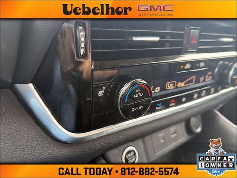 Used 2021 Nissan Rogue SL w/ Premium Package AWD/4WD image 25