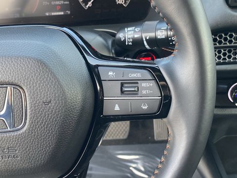 Certified 2025 Honda HR-V Sport image 26