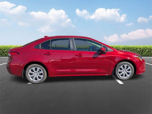 New 2026 Toyota Corolla LE image 3