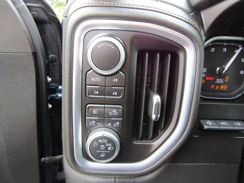 Used 2019 GMC Sierra 1500 AT4 w/ AT4 Premium Package image 27