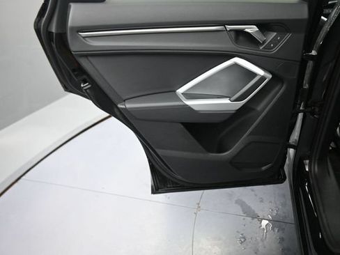 Used 2025 Audi Q3 2.0T Premium AWD/4WD image 18