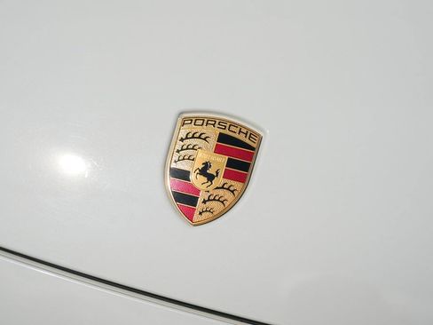 Certified 2022 Porsche Cayenne Coupe AWD/4WD image 8