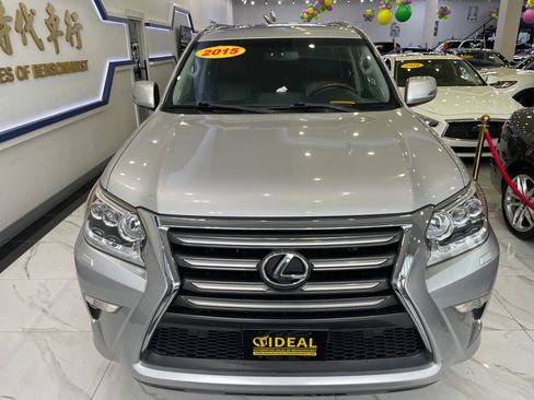 Used 2015 Lexus GX 460 w/ Premium Package image 2