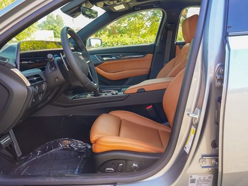 Certified 2025 Cadillac CT5 Sport image 18