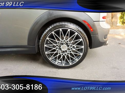 Used 2009 MINI Cooper Clubman S w/ Sport Pkg image 3