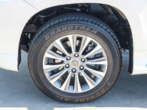 Used 2021 Lexus GX 460 Luxury w/ Off Road Package AWD/4WD image 10
