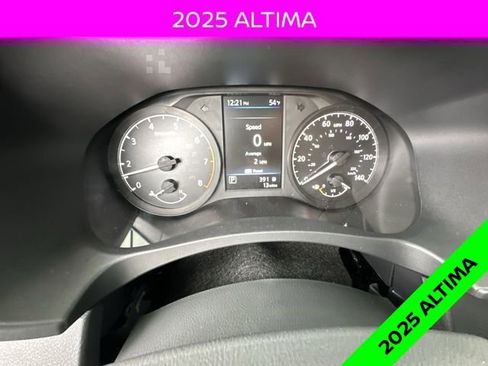 New 2025 Nissan Altima 2.5 S image 10