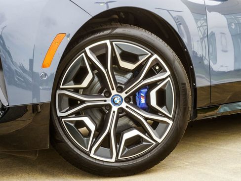 Used 2023 BMW iX M60 w/ Executive Package AWD/4WD image 3