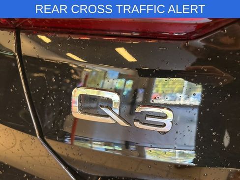 Used 2025 Audi Q3 2.0T Premium w/ Convenience Package image 14