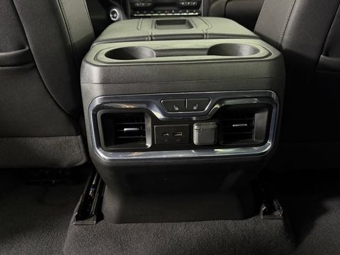 Used 2022 GMC Sierra 2500 AT4 w/ AT4 Premium Plus Package AWD/4WD image 26