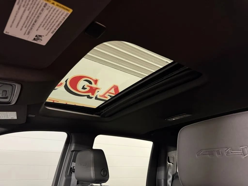 Used 2026 GMC Sierra 3500 AT4 w/ AT4 Premium Plus Package AWD/4WD image 15