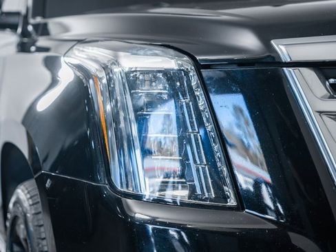 Used 2018 Cadillac Escalade ESV Platinum image 12