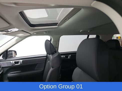 Used 2025 Hyundai Santa Fe XRT image 4