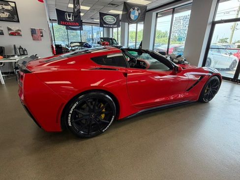 Used 2014 Chevrolet Corvette Stingray Coupe RWD image 18