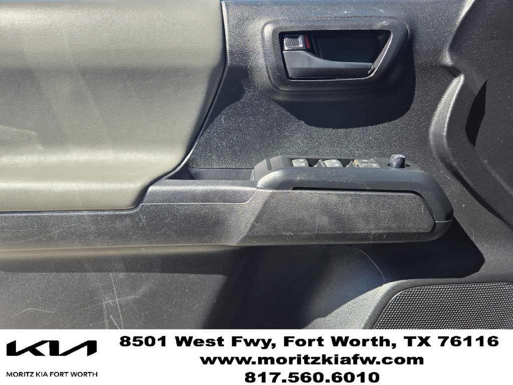 Used 2023 Toyota Tacoma SR AWD/4WD image 18