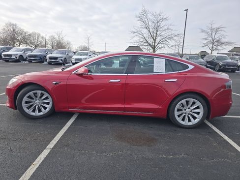 Used 2021 Tesla Model S Long Range Plus image 19