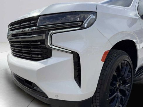 Used 2022 Chevrolet Tahoe RST w/ Luxury Package image 12