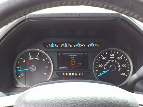 Used 2017 Ford F150 XLT w/ Equipment Group 302A Luxury AWD/4WD image 17