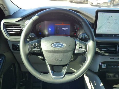 Used 2024 Ford Escape Active w/ Tech Pack #1 image 3