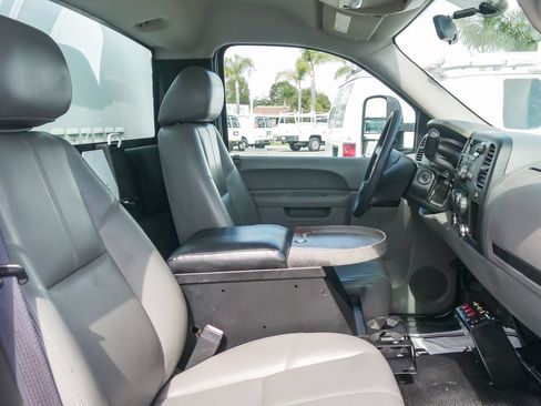 Used 2012 Chevrolet Silverado 3500 W/T RWD image 11