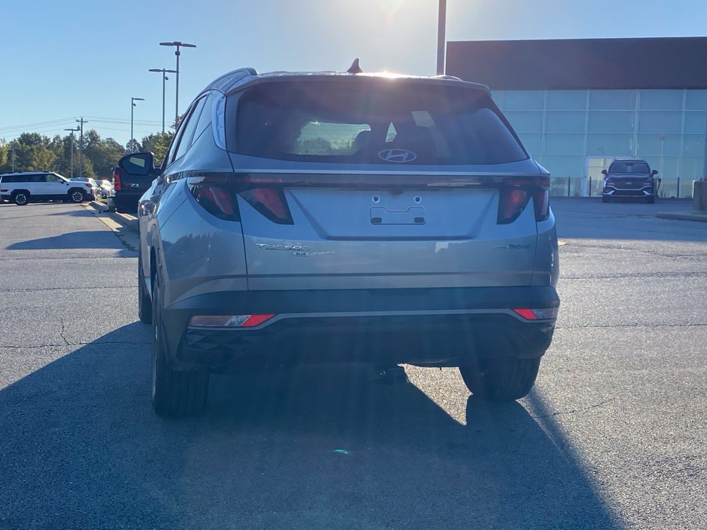 Used 2024 Hyundai Tucson Blue AWD/4WD image 5