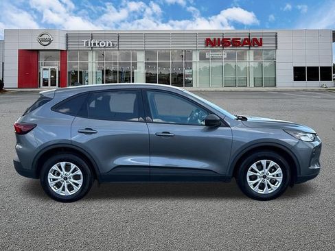 Used 2025 Ford Escape Active FWD image 8