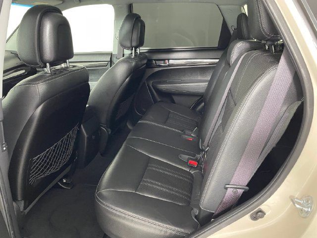 Used 2012 Kia Sorento EX w/ EX V6 Premium Pkg FWD image 18