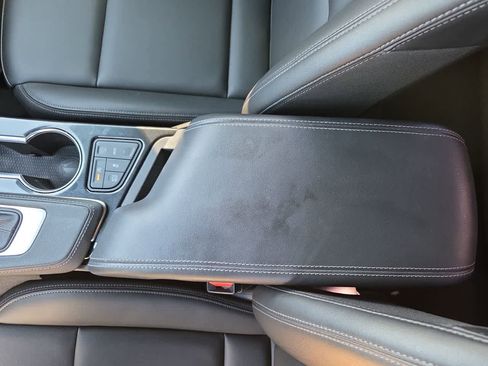 Used 2021 Cadillac CT4 Luxury w/ Cold Weather Package image 20