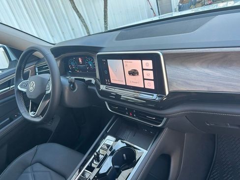 New 2026 Volkswagen Atlas SE image 30