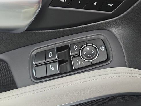 Certified 2024 Porsche 718 Cayman w/ Premium Package RWD image 22