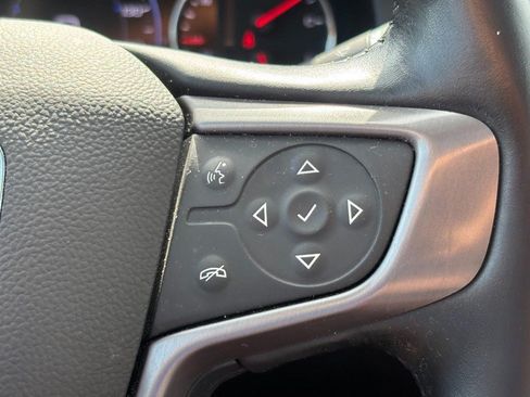 Used 2022 GMC Acadia AT4 w/ Technology Package AWD/4WD image 21