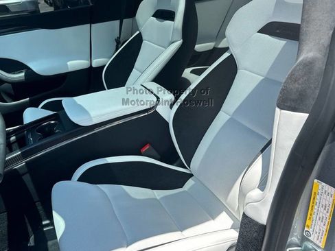 Used 2026 Tesla Model S Plaid AWD/4WD image 2