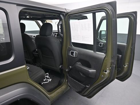 Used 2023 Jeep Wrangler Unlimited Sport AWD/4WD image 20