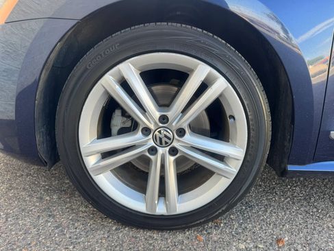 Used 2013 Volkswagen Passat TDI SEL Premium FWD image 25