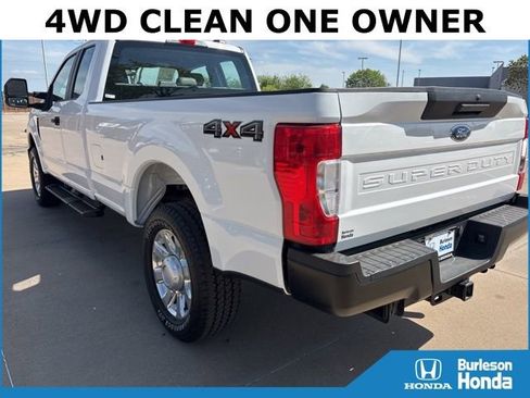 Used 2020 Ford F250 XL w/ Power Equipment Group image 4