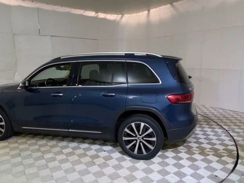 Used 2020 Mercedes-Benz GLB 250 4MATIC image 8
