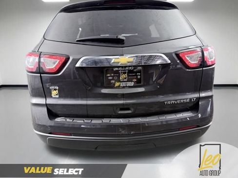 Used 2014 Chevrolet Traverse LT FWD image 7