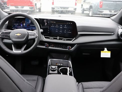 New 2026 Chevrolet Equinox LT image 22