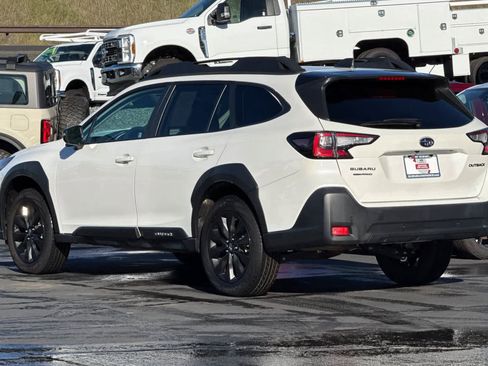 Certified 2024 Subaru Outback Onyx Edition image 6