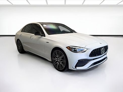 Used 2023 Mercedes-Benz C 43 AMG 4MATIC Sedan image 3