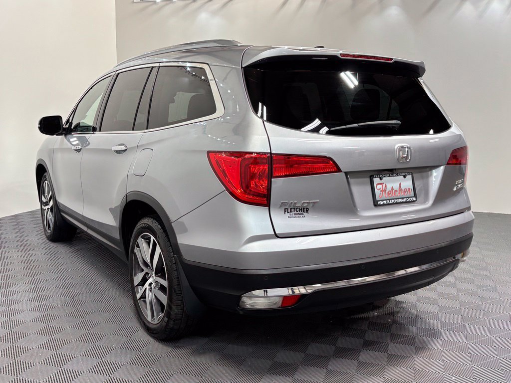 Used 2016 Honda Pilot Elite image 4